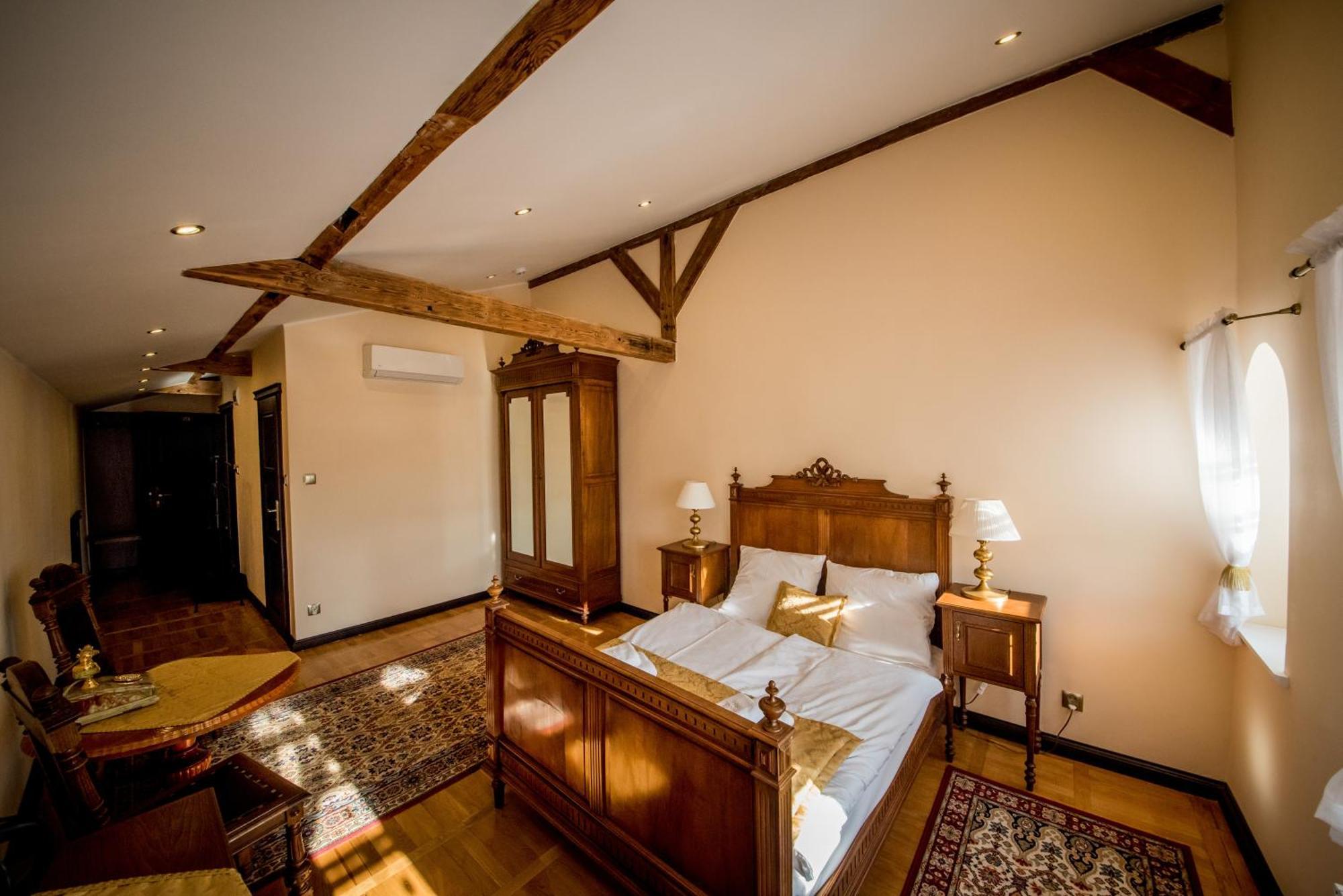 Palac Klanino Kamer foto